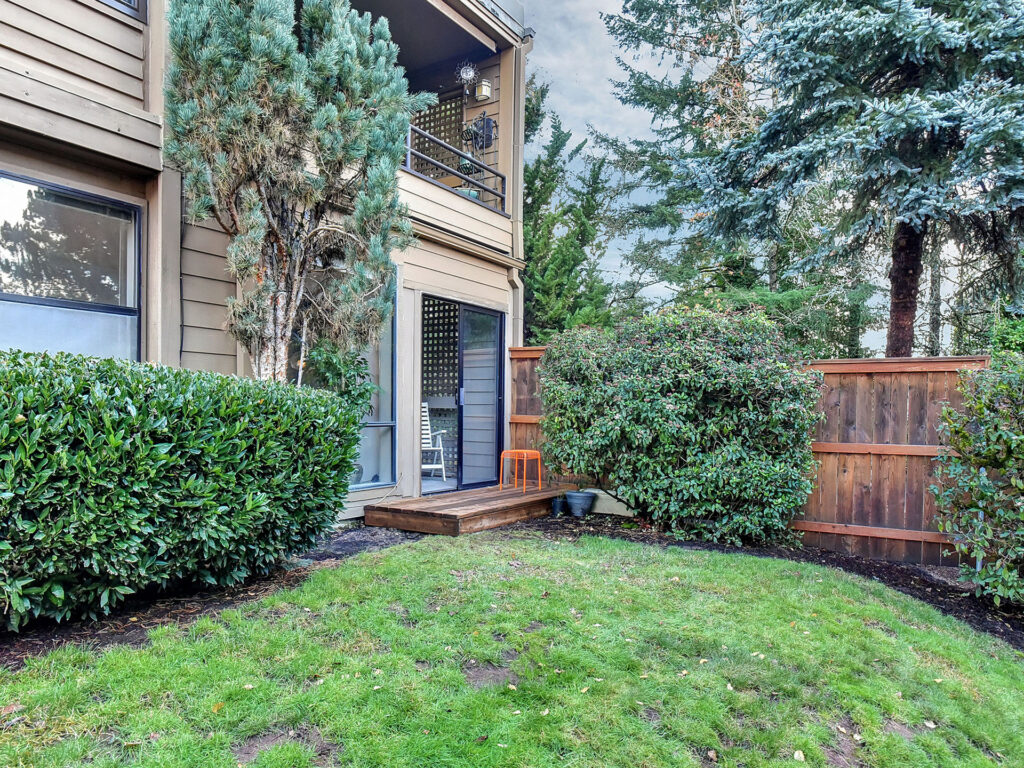 1.-17029-SW-Versailles-Ln-Tigard-33