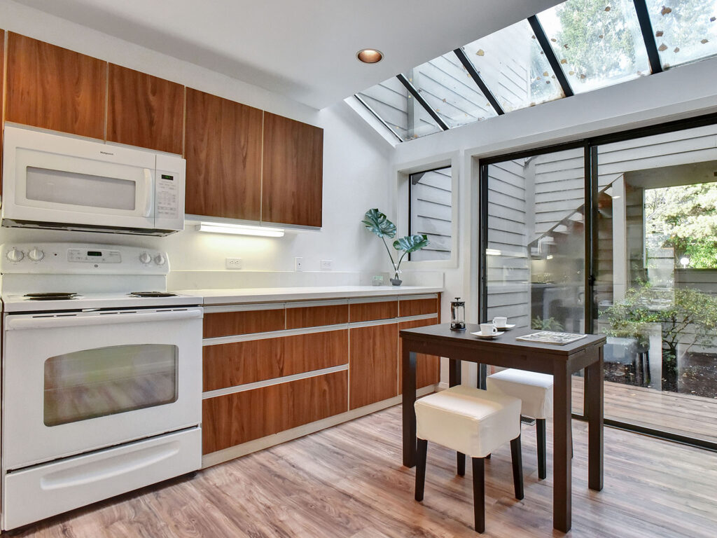 11.-17029-SW-Versailles-Ln-Tigard-12
