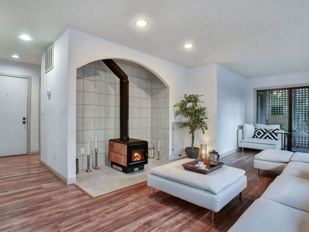 2.-17029-SW-Versailles-Ln-Tigard-01